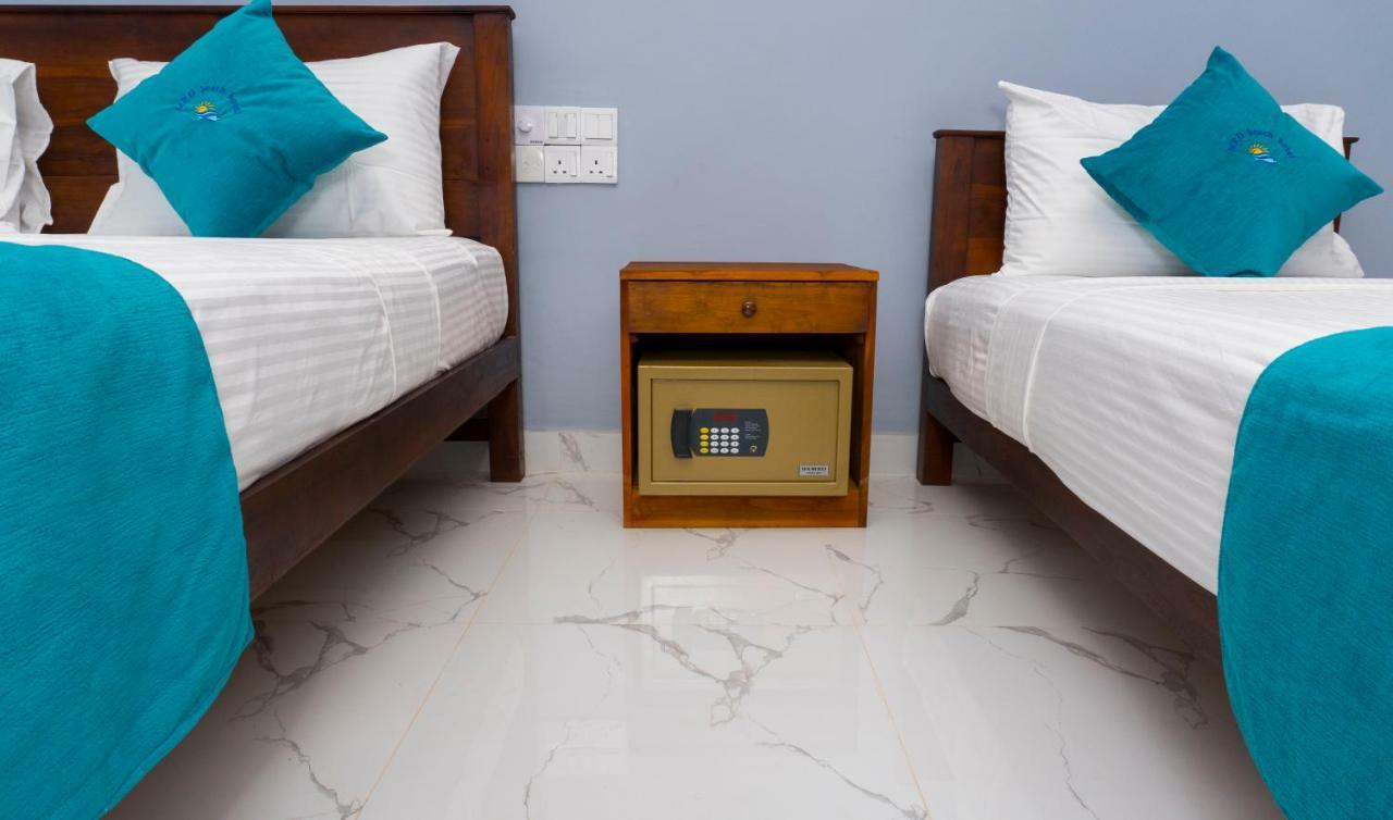 Mrd Beach Hotel Trincomalee Bagian luar foto